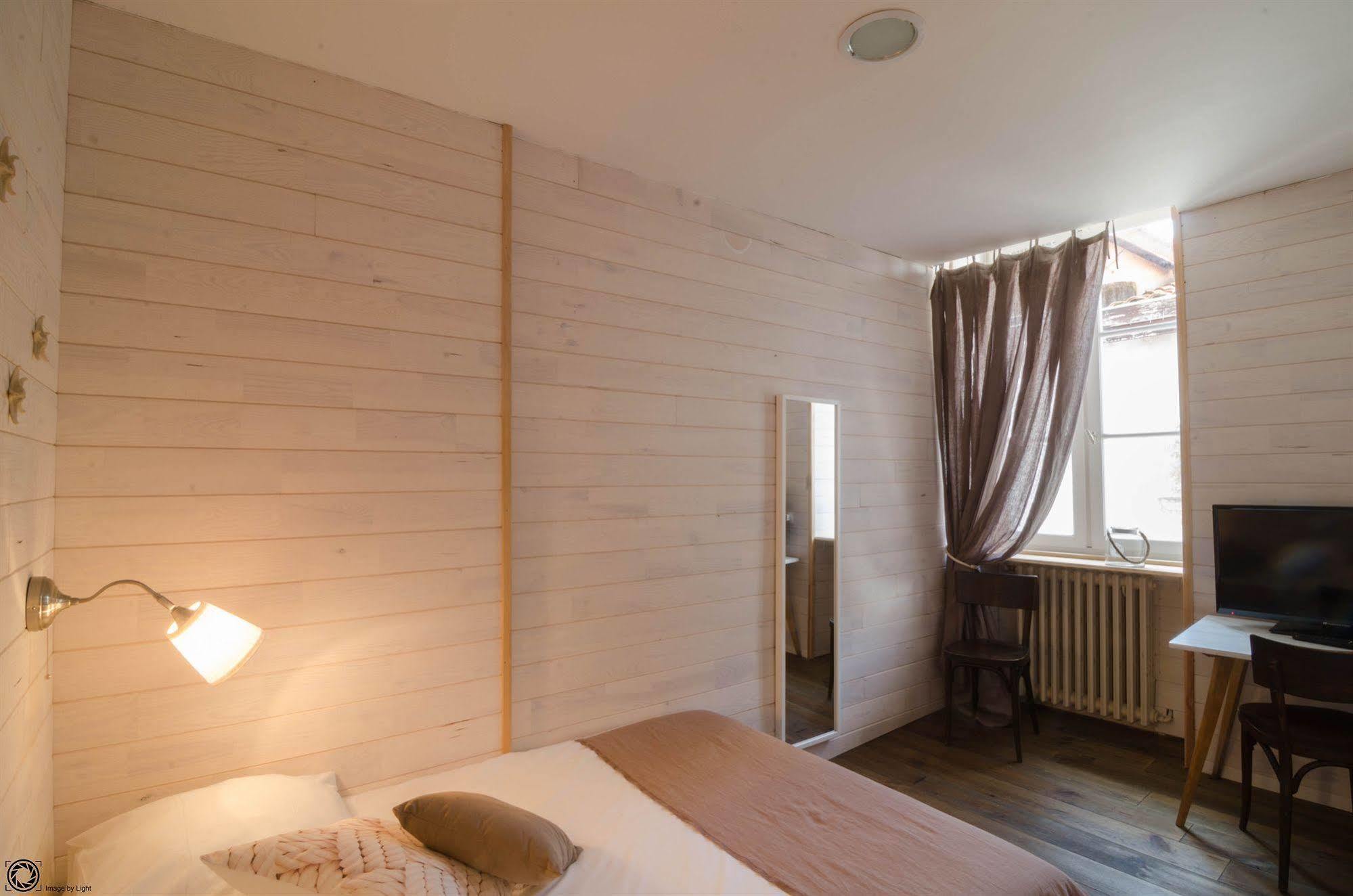 Hotel De La Gare Bayonne Ngoại thất bức ảnh