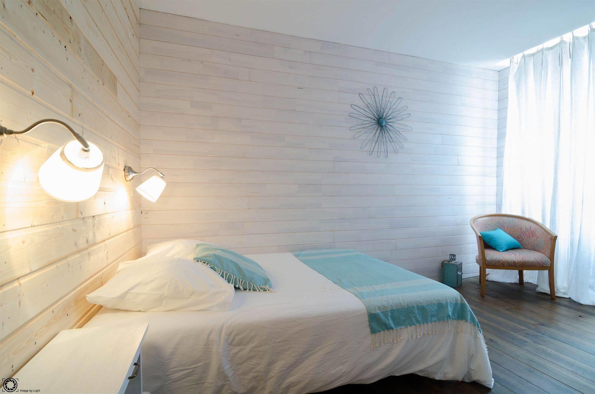 Hotel De La Gare Bayonne Ngoại thất bức ảnh