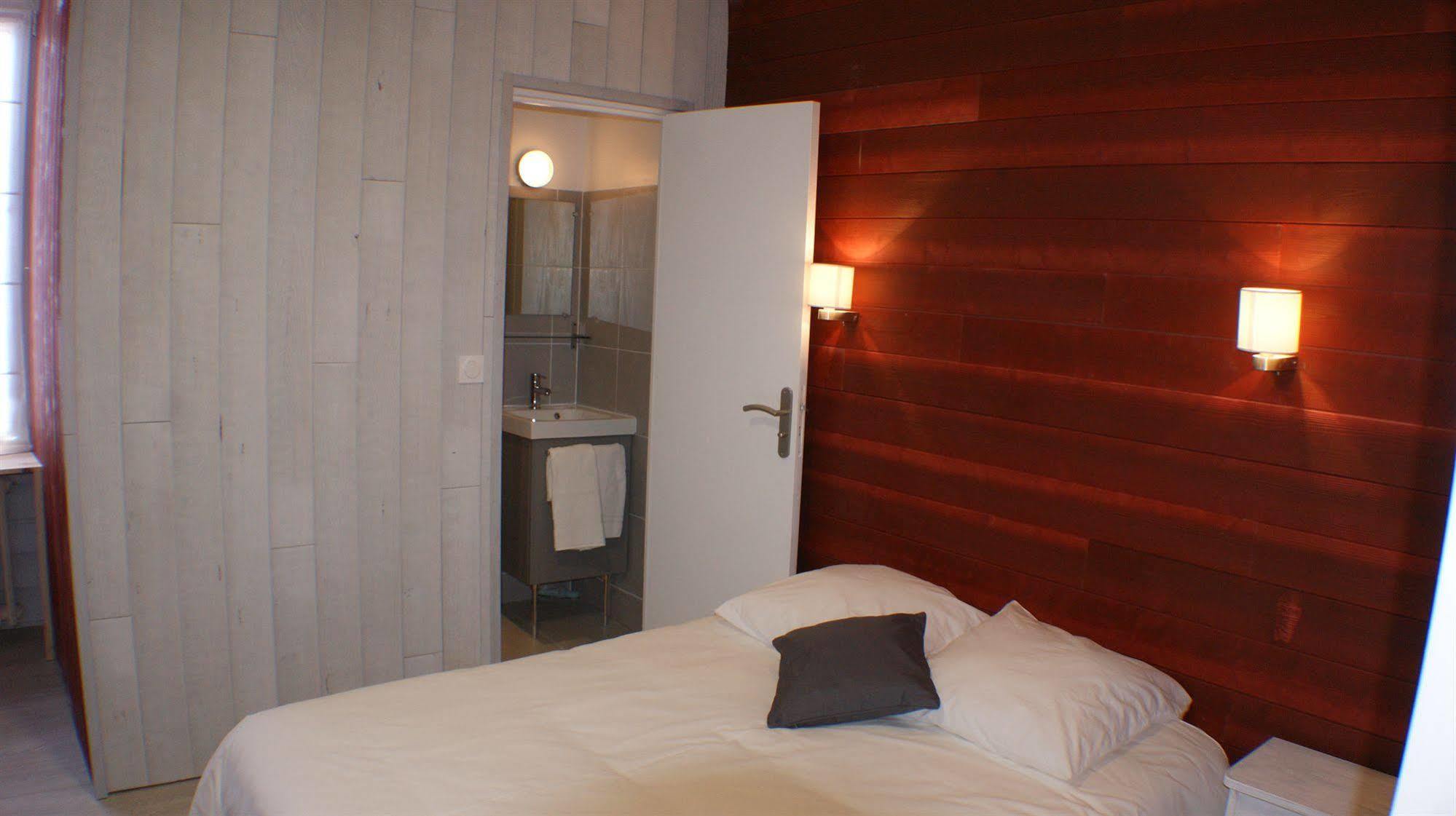 Hotel De La Gare Bayonne Ngoại thất bức ảnh